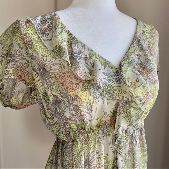 Odille Silk Flutter Flower Spring Green size 6 - Picture 6 of 15